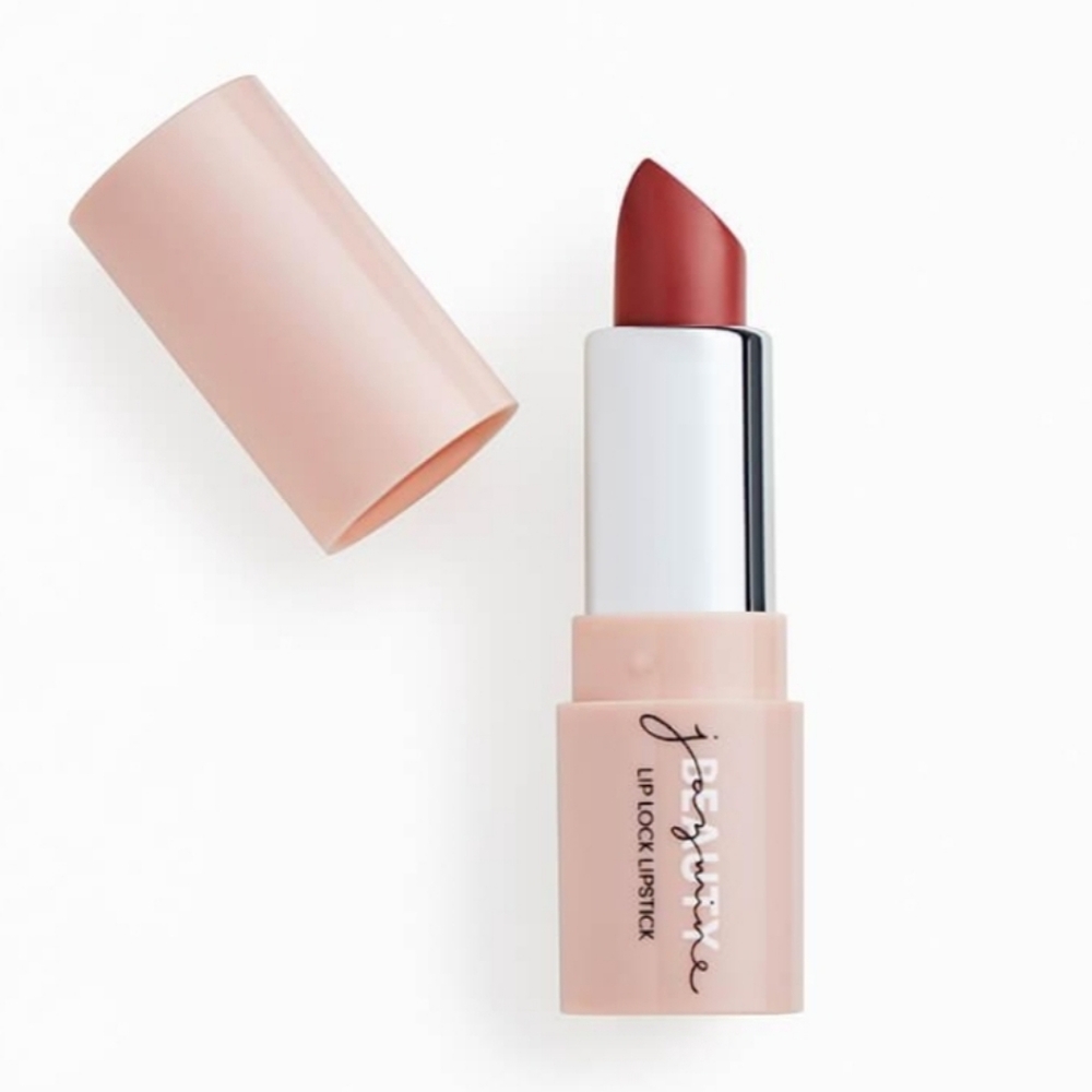 *Free Jazmine Beauty Lip Lock Lipstick in "Stay Cozy"